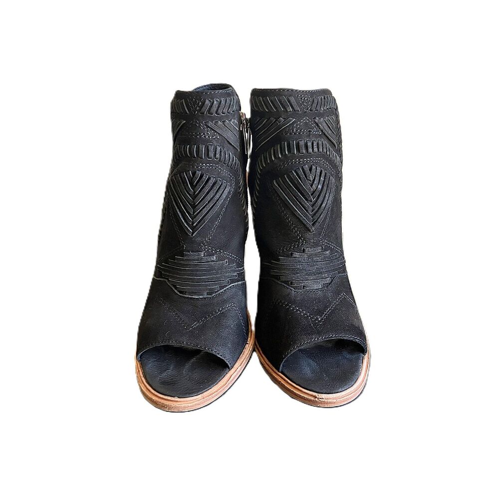 Vince Camuto Black Leather Open Toe Booties Heels 7.5M